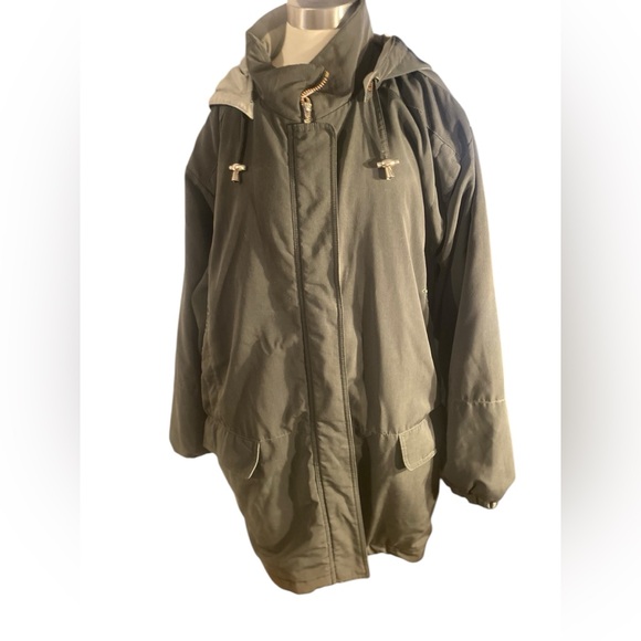Women’s Vtg Winter Coat Olive Drab W Detailed Pockets  Detachable Hood Sz 3x - Picture 1 of 16